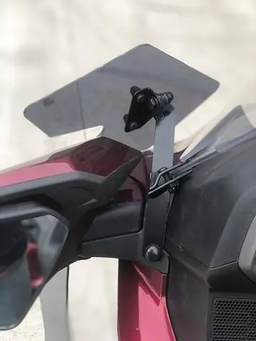 2018 Goldwing Adjustable Hand Guards 3