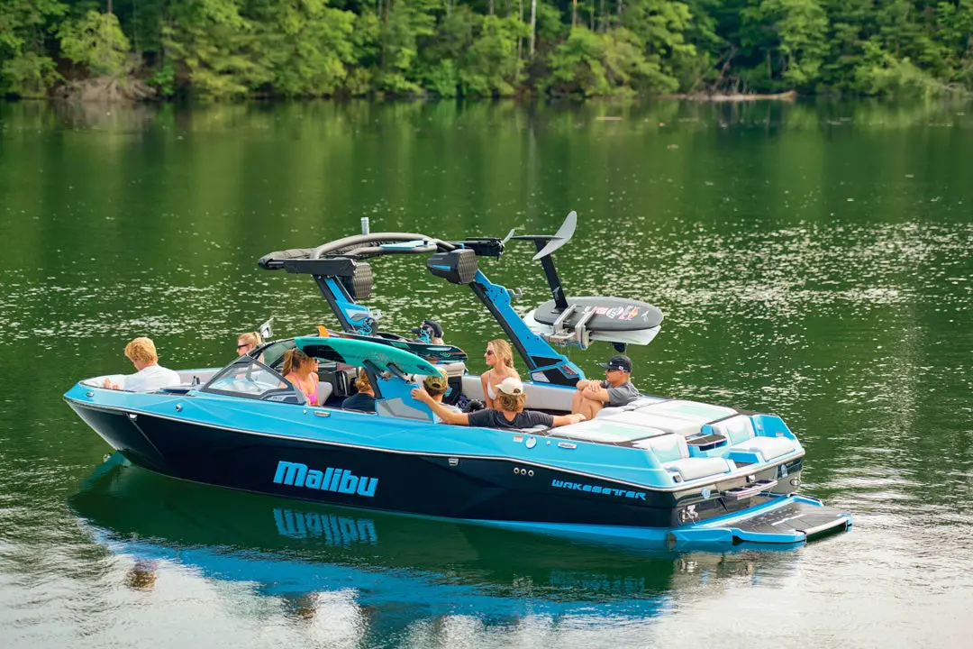 2026 Malibu Wakesetter 23Lsv 1