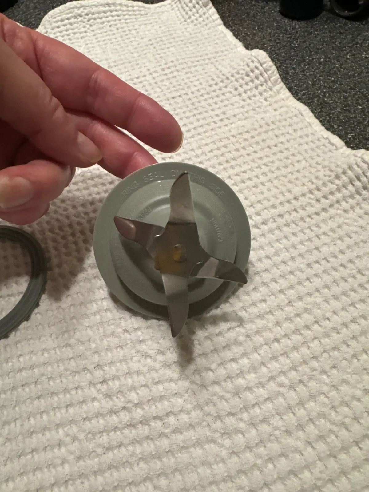 Black And Decker Blender Cutter With Gasket ￼ 1