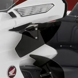 2018 Gl1800 Upper Wind Deflector Kit 1