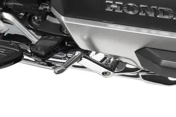 2018 Goldwing Adjustable Toe Rest 2