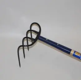 4 Tine Canal Fork W/12' Handle 1
