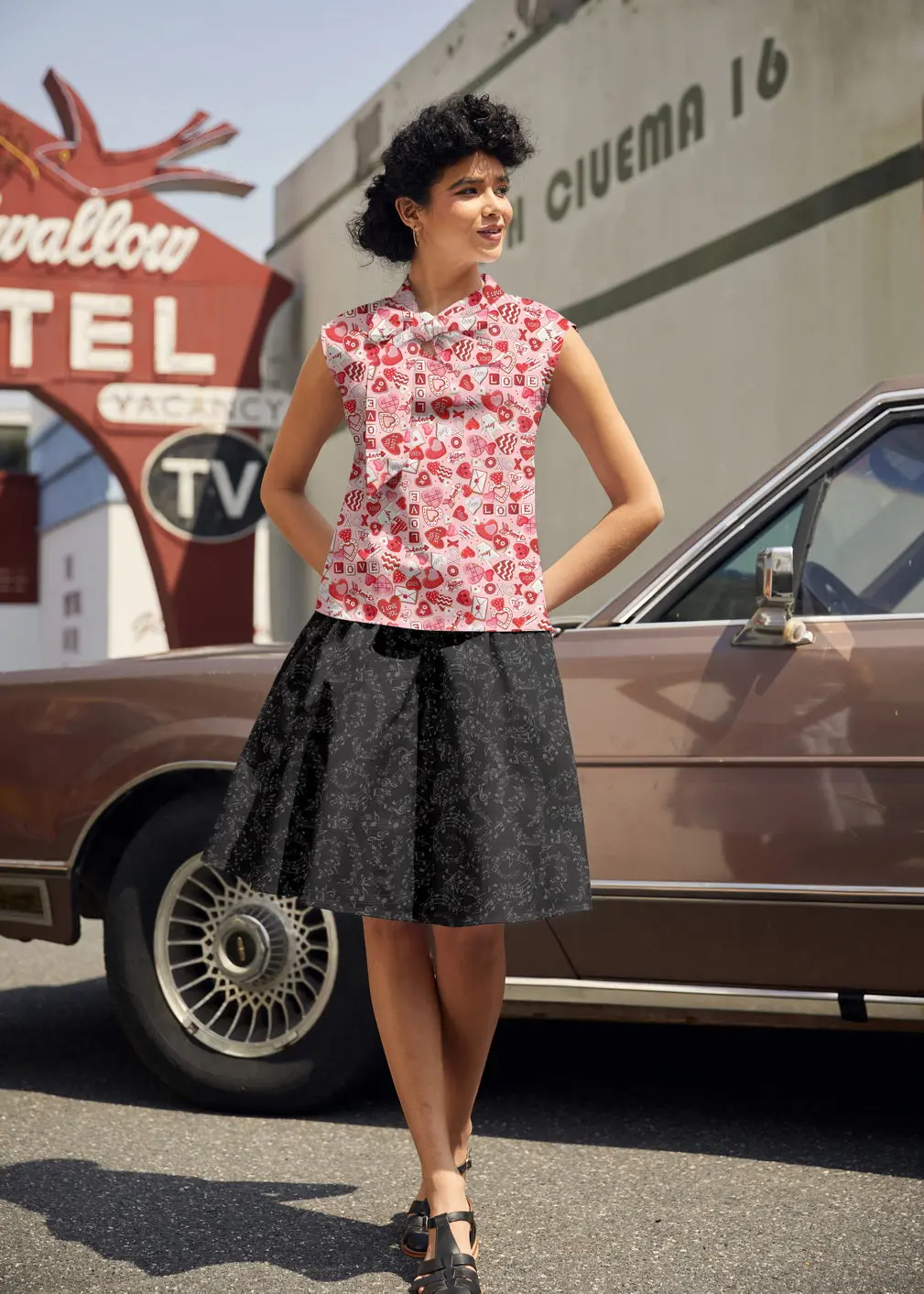 Vintage Style Bow Top In Xoxo 1
