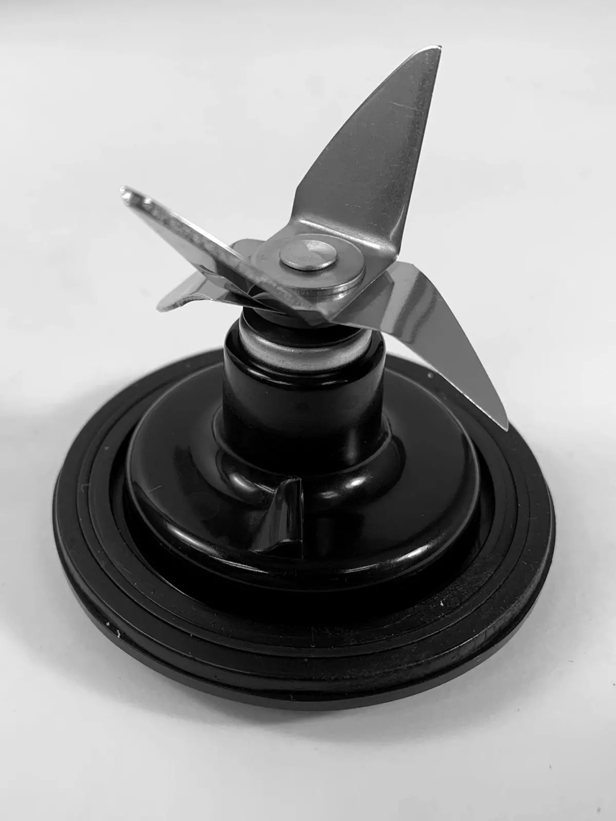 Hamilton Beach Blender Cutter Assembly 990323100 1