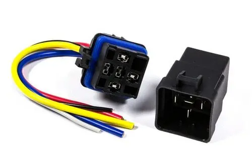 Weatherproof Relay With Harness 30-Amp 1