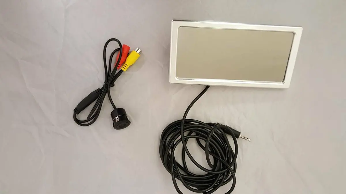 Watsons Backup Mirror/Camera System With Through Hole Camera 1