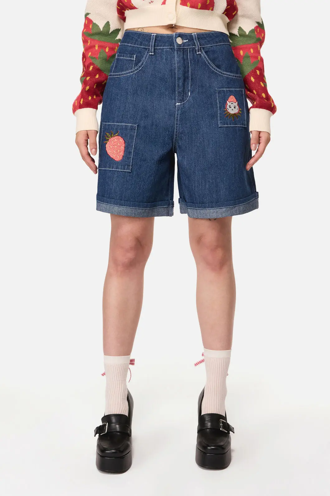 Strawberry Cat Emb Short 1