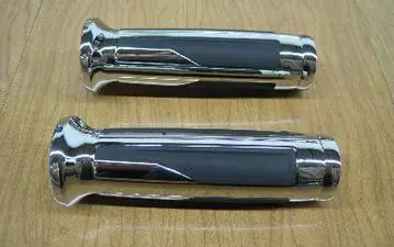 2018 Goldwing Omni Grips 1