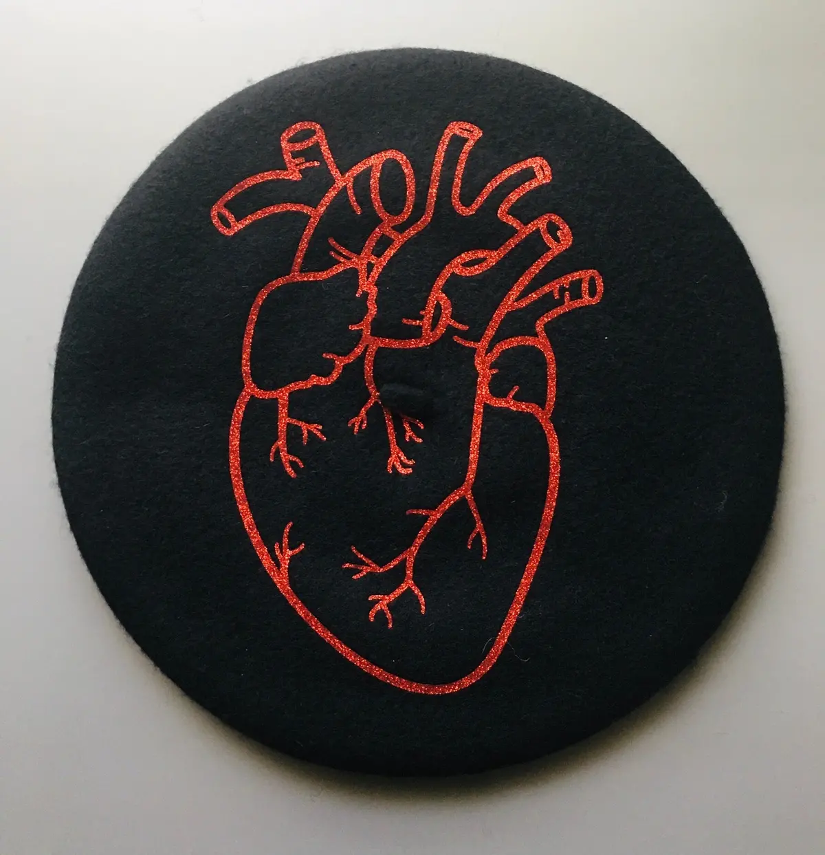 Vegan Felt Beret - Black - Anatomic Heart 1