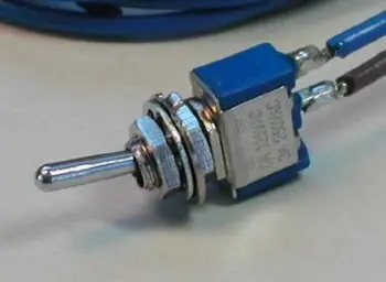 Watsons Round Paddle Toggle Switches 1