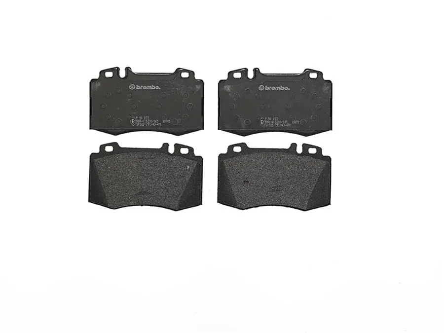 Brembo P50053 Low-Metallic Brake Pads – Quiet, Dust-Reduced Street Performance 1