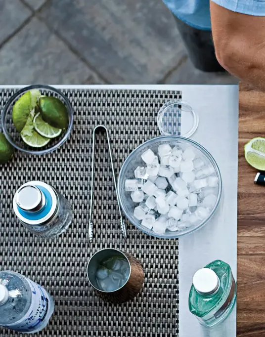 Outset Ice Tongs Really Nice Tongs! 1