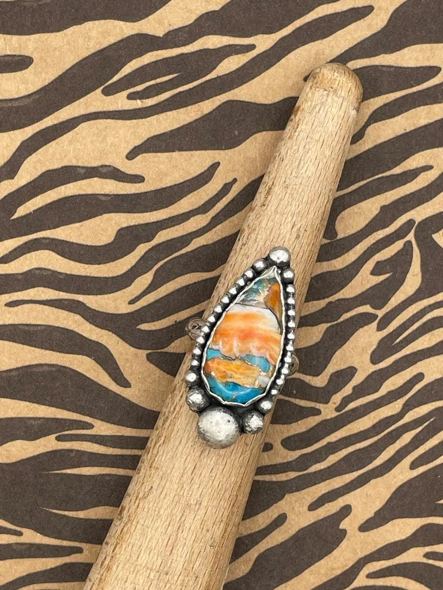 Camilla - Spiny Oyster Turquoise Ring 1