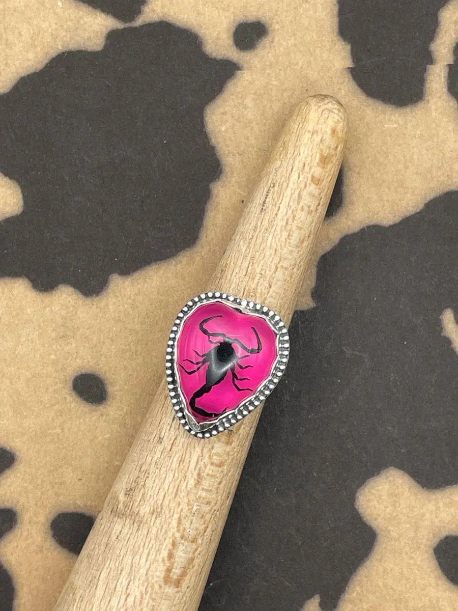 Winona - Black Scorpion In Pink Heart Ring 1