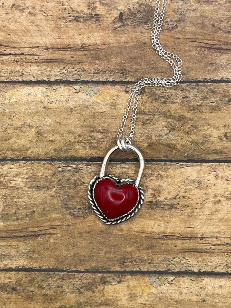 Raven - Red Rosarita Love Lock Heart Pendant 1