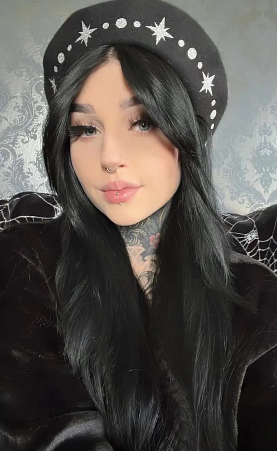 Vegan Felt Beret - Silver Glitter - Starburst 1