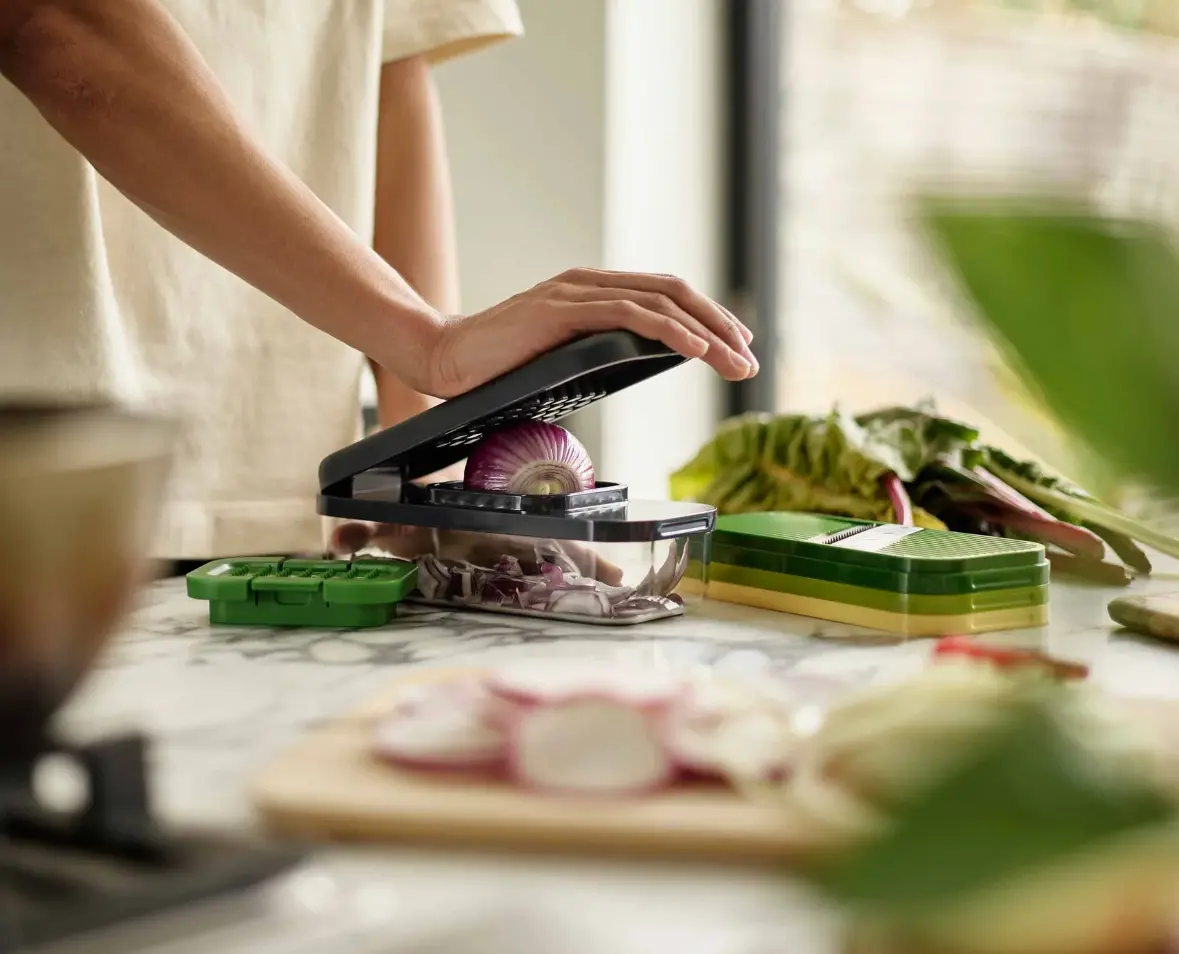 Joseph Joseph Multi-Prep™ Compact Multicolour 4-Piece Grater & Slicer 1