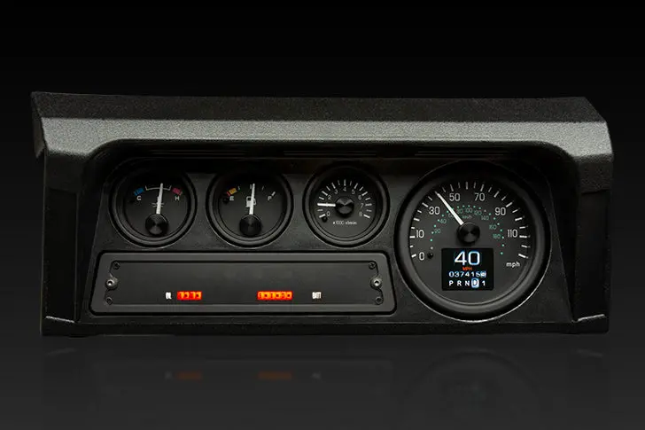 1983-07 Land Rover Defender Dakota Digital Rtx Gauges 1
