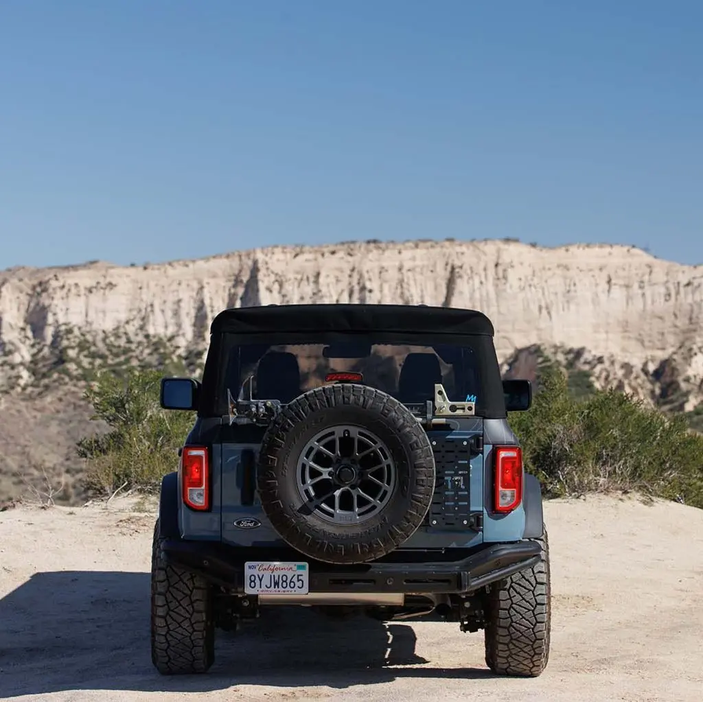 Rtr Tire Carrier Package (21+ Bronco) 1